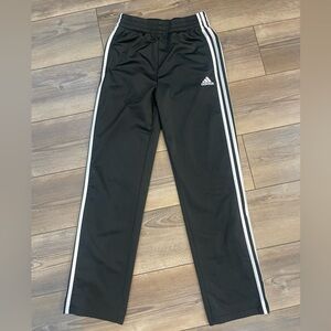 Adidas  Boys 14/16 Track pants